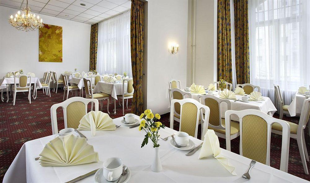 Grand City Hotel Berlin Zentrum Restoran gambar