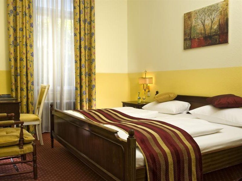 Grand City Hotel Berlin Zentrum Luaran gambar